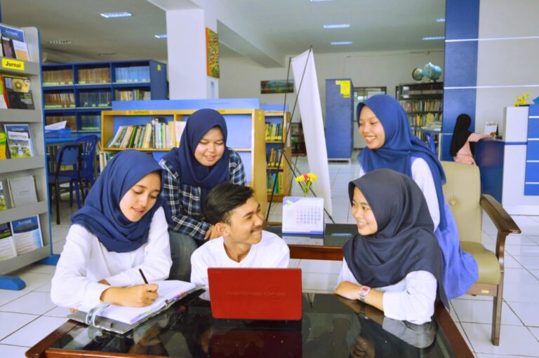 lulusan-sistem-informasi-kerja-apa