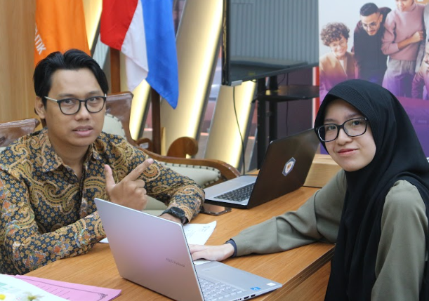 Trainer Digital Marketing di Agam