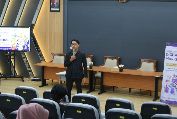 Trainer Digital Marketing di Banjarbaru