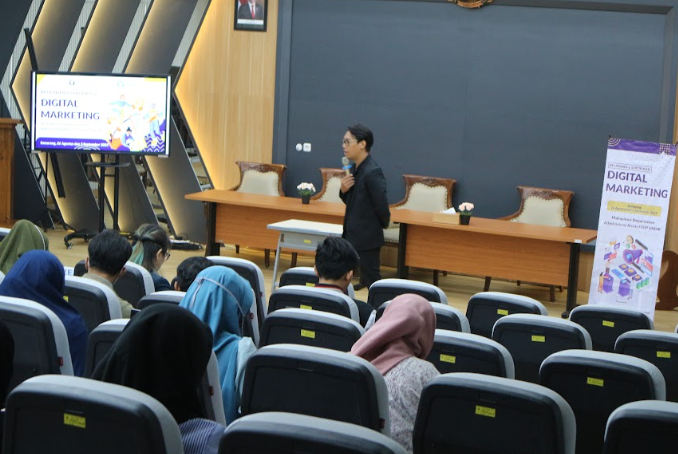 Trainer Digital Marketing di Kubu Raya