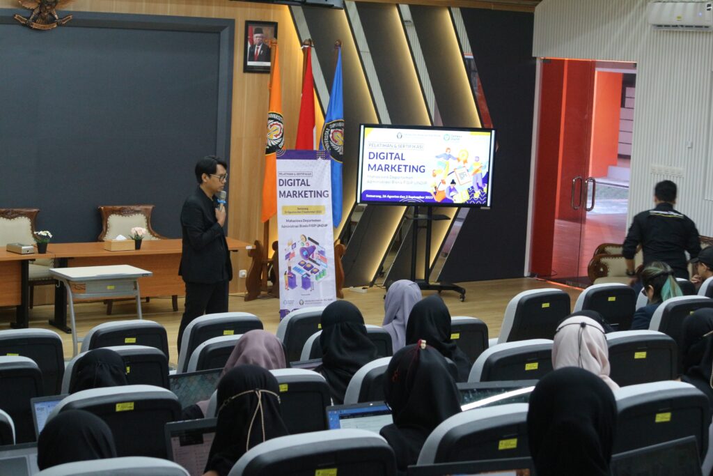 Narasumber Seminar Kewirausahaan Banjarnegara
